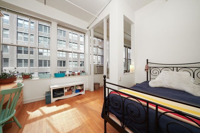 727 S Dearborn Street 311, Chicago, IL 60605