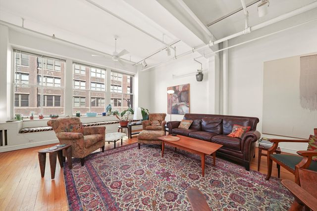 727 S Dearborn Street 311, Chicago, IL 60605