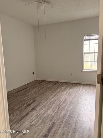 4220 Wilshire Boulevard 203, Wilmington, NC 28403