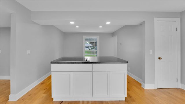 32 Yorktown Drive, Greece, NY 14616