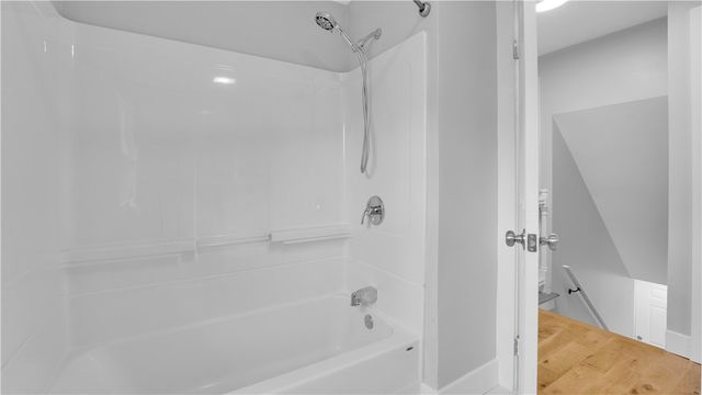 32 Yorktown Drive, Greece, NY 14616