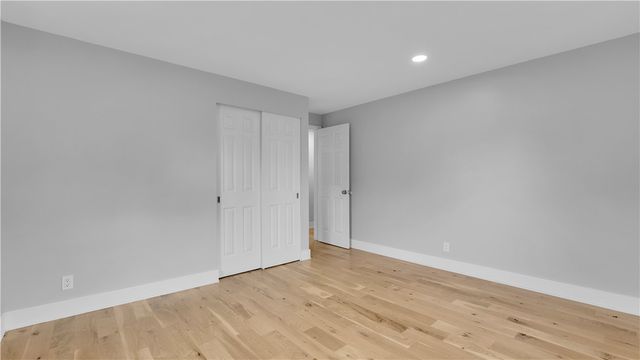32 Yorktown Drive, Greece, NY 14616