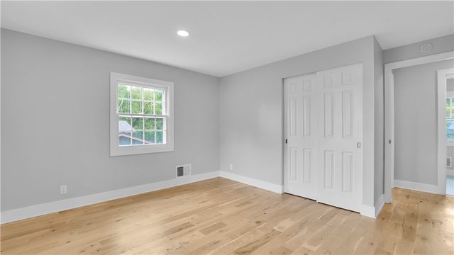 32 Yorktown Drive, Greece, NY 14616
