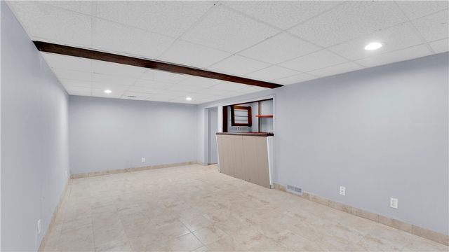 32 Yorktown Drive, Greece, NY 14616