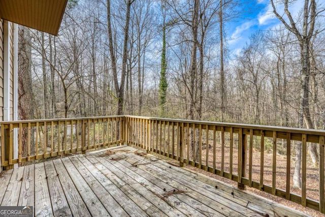 707 Inland Way NW, Lilburn, GA 30047