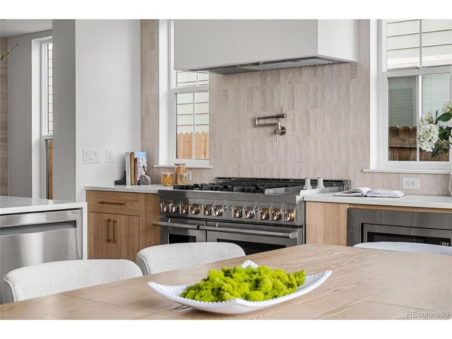 2360 S Acoma St, Denver, CO 80223