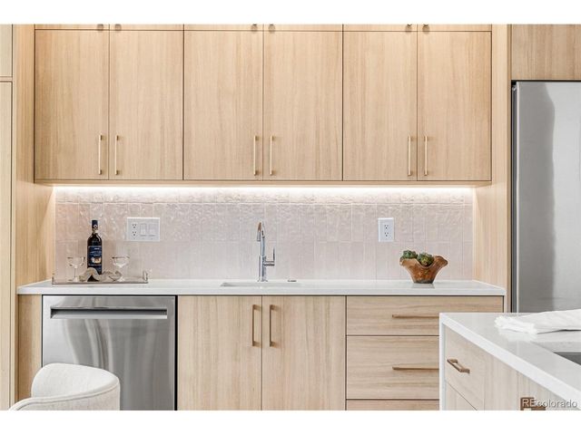 2360 S Acoma St, Denver, CO 80223