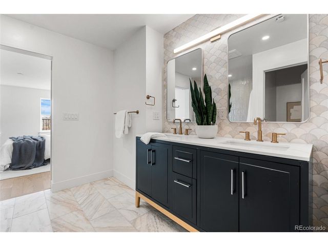 2360 S Acoma St, Denver, CO 80223