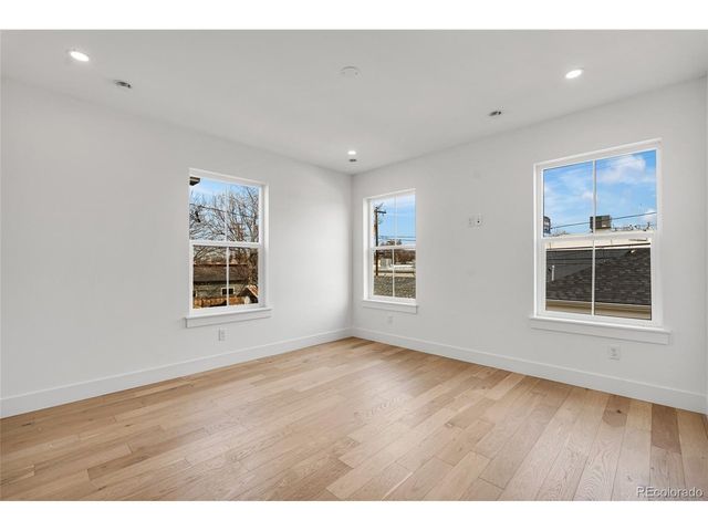 2360 S Acoma St, Denver, CO 80223