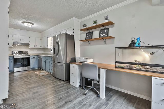 32 Rustica Drive, Newnan, GA 30263