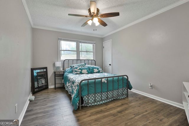 32 Rustica Drive, Newnan, GA 30263