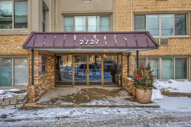 2727 W 43rd Street 201, Minneapolis, MN 55410