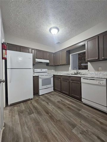 909 Ohara Drive, Jonesboro, GA 30236