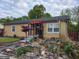 611 W 8TH ST, Laurel, DE 19956