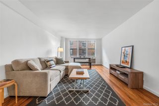 415 Argyle Road 4W, Brooklyn, NY 11218