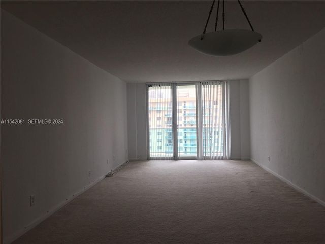 19380 Collins Avenue 1515, Sunny Isles Beach, FL 33160