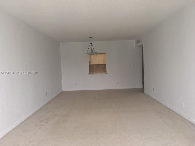 19380 Collins Avenue 1515, Sunny Isles Beach, FL 33160