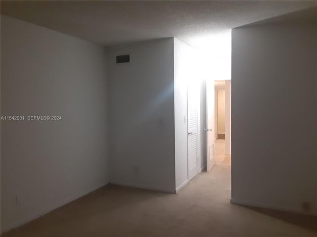 19380 Collins Avenue 1515, Sunny Isles Beach, FL 33160