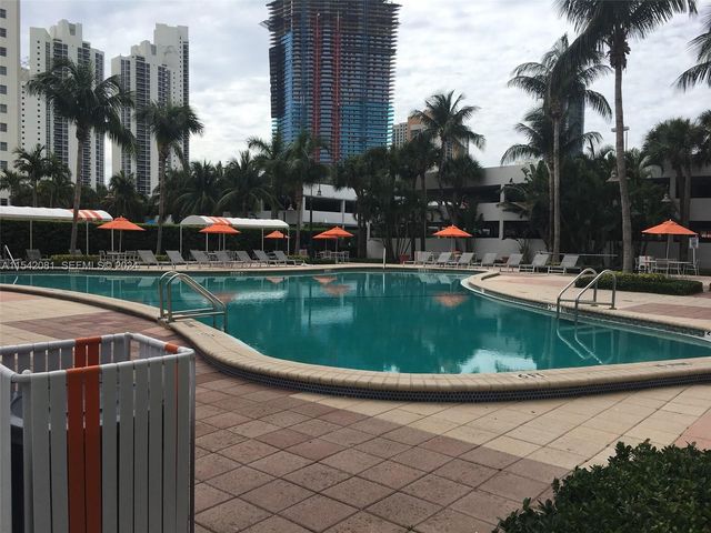 19380 Collins Avenue 1515, Sunny Isles Beach, FL 33160