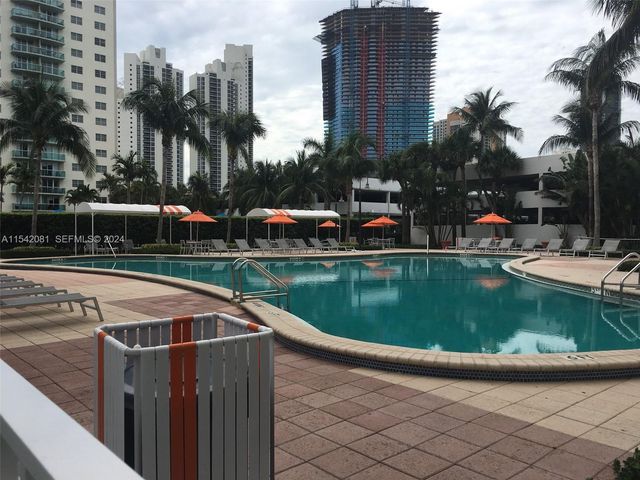 19380 Collins Avenue 1515, Sunny Isles Beach, FL 33160
