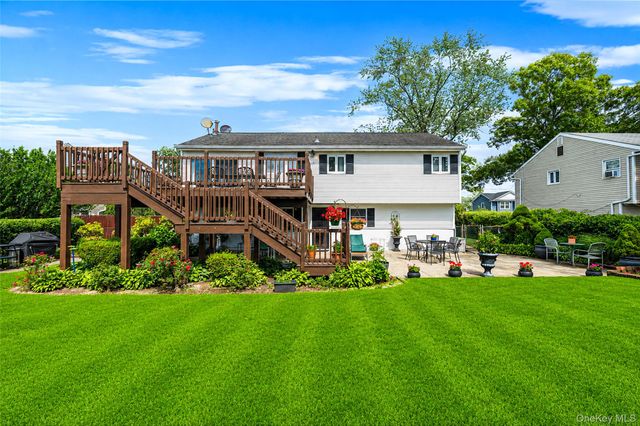 34 Ruland Road, Selden, NY 11784