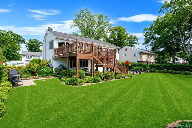 34 Ruland Road, Selden, NY 11784