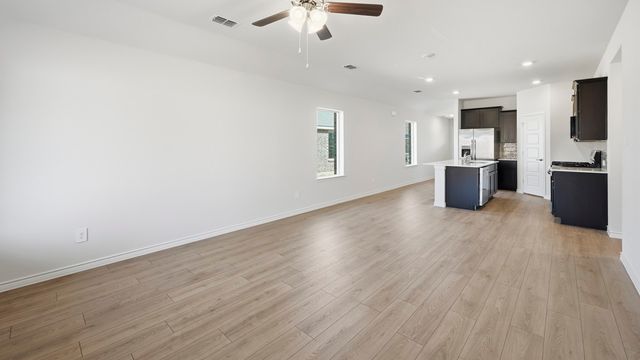 10213 Cabin Trail, Aubrey, TX 76227