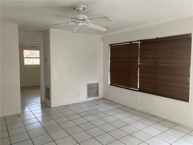 10 NW 19th Street, Pompano Beach, FL 33060