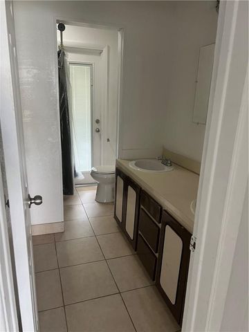 10 NW 19th Street, Pompano Beach, FL 33060