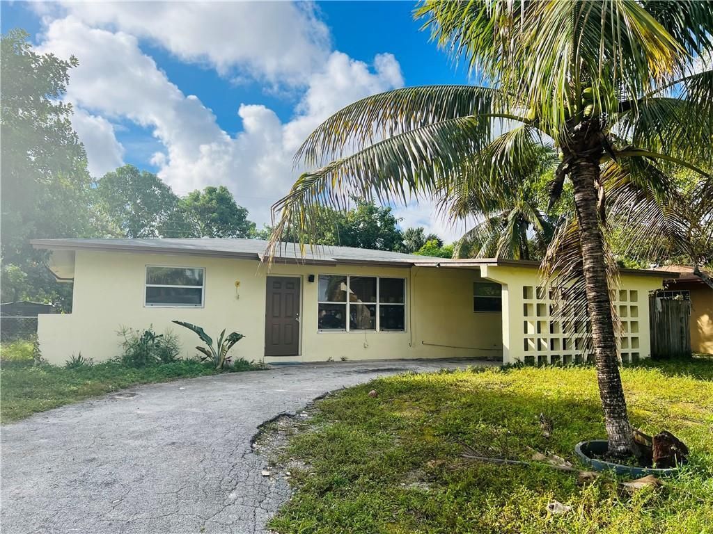 10 NW 19th Street, Pompano Beach, FL 33060
