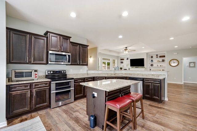 424 Freewoods Park Ct., Myrtle Beach, SC 29588