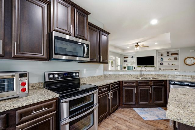 424 Freewoods Park Ct., Myrtle Beach, SC 29588