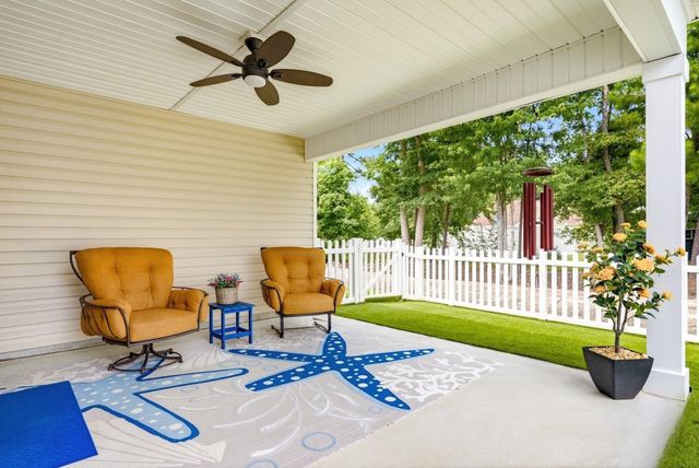 424 Freewoods Park Ct., Myrtle Beach, SC 29588