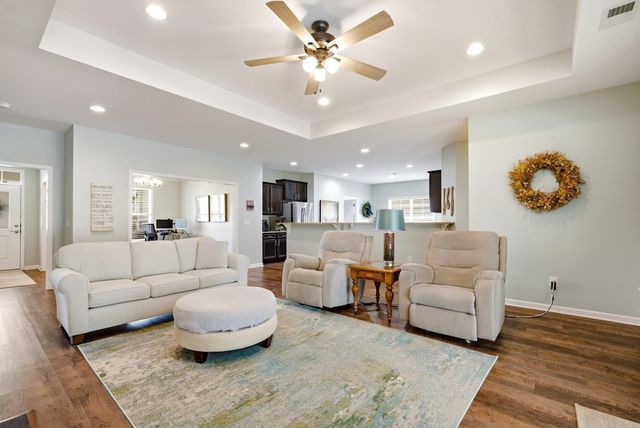 424 Freewoods Park Ct., Myrtle Beach, SC 29588