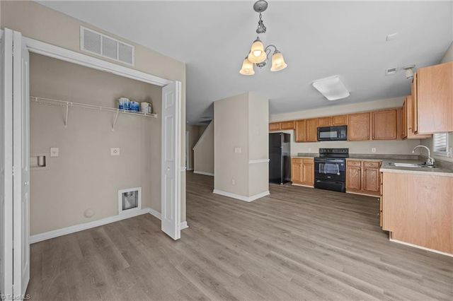 4028 Tarrant Trace Circle, High Point, NC 27265