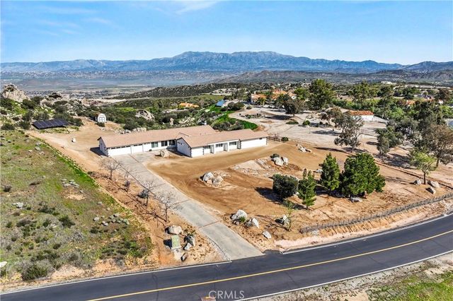 31470 Sierra Verde, Homeland, CA 92548