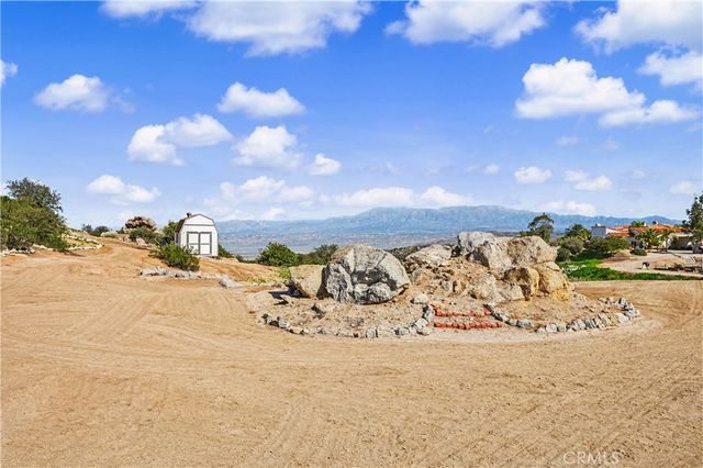 31470 Sierra Verde, Homeland, CA 92548