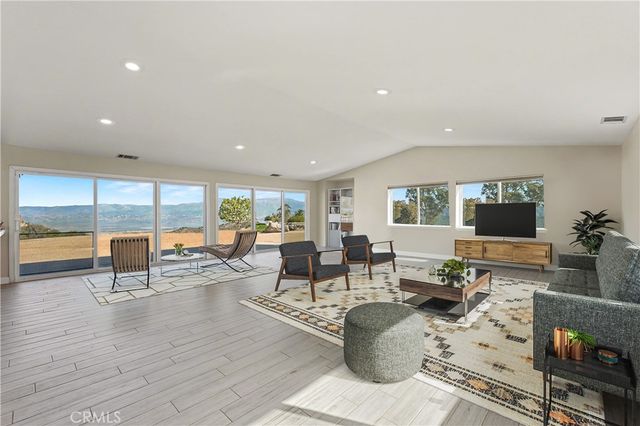 31470 Sierra Verde, Homeland, CA 92548