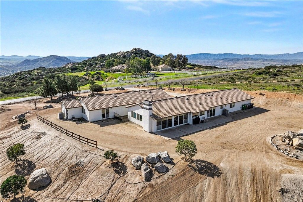 31470 Sierra Verde, Homeland, CA 92548