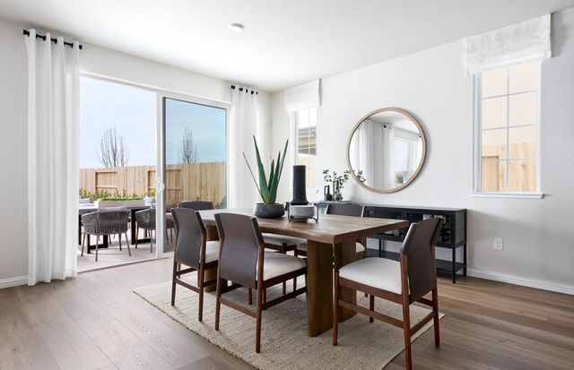 849 Sun Pillar Ct, Roseville, CA 95747