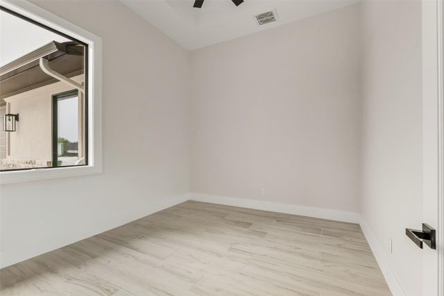 2044 Pebble Bend Drive, College Station, TX 77845