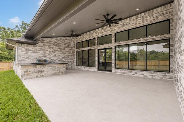 2044 Pebble Bend Drive, College Station, TX 77845