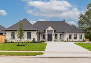 2044 Pebble Bend Drive, College Station, TX 77845