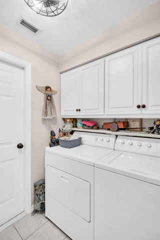 1929 WOOD HAVEN STREET, Tarpon Springs, FL 34689