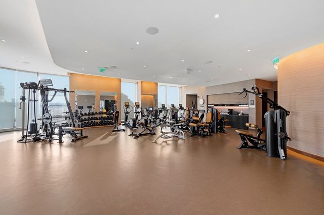 1 Dalton St 3205, Boston, MA 02199