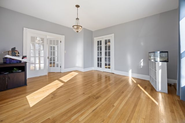 202 W Main St, Decherd, TN 37324