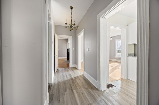 202 W Main St, Decherd, TN 37324