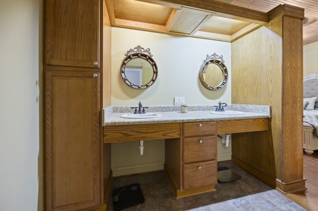 202 W Main St, Decherd, TN 37324