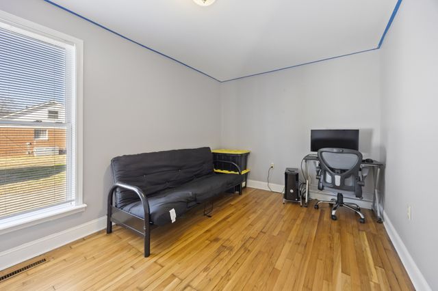 202 W Main St, Decherd, TN 37324