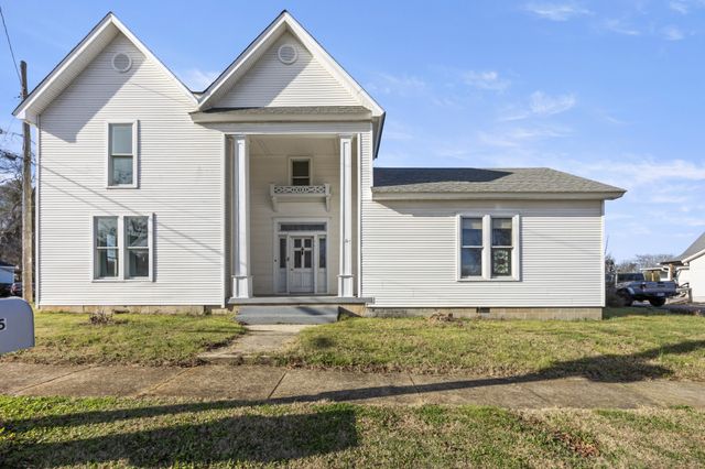 202 W Main St, Decherd, TN 37324